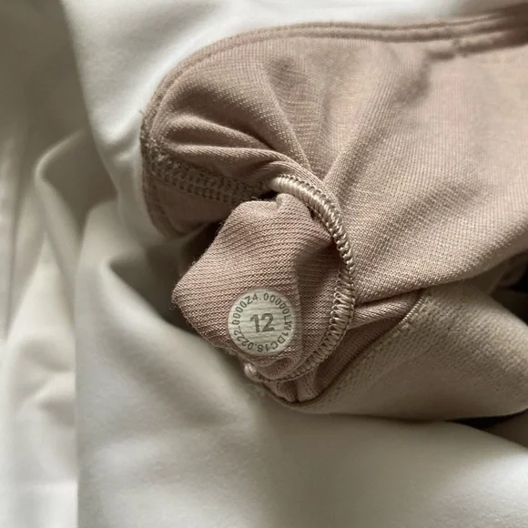 [Lululemon] Invigorate Training Tank Top in White 12 - Picture 8 of 8